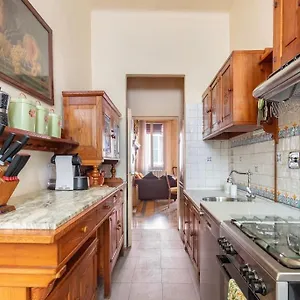Elegant - Liberty House Apartment Bologna
