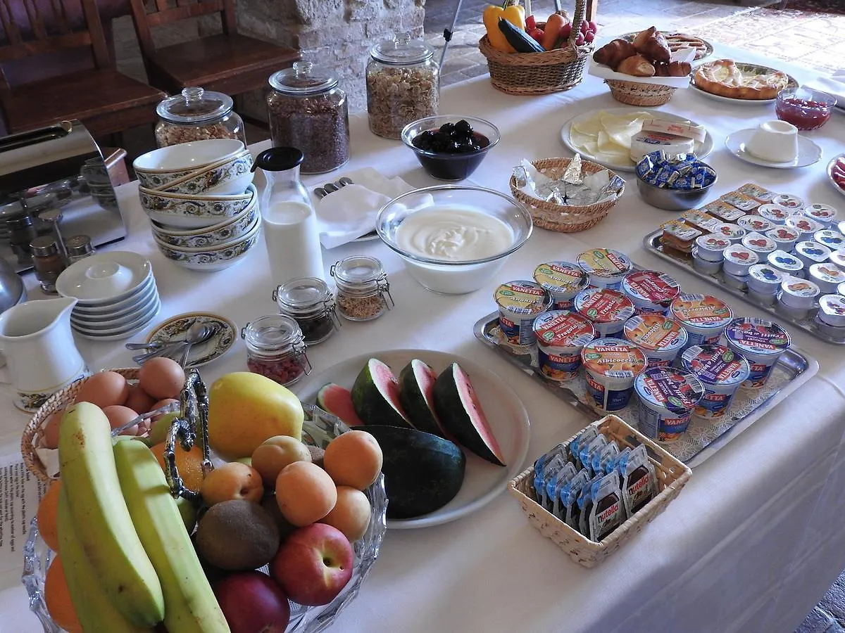 Relais Borgo Di Toiano Guest House Sovicille Italy